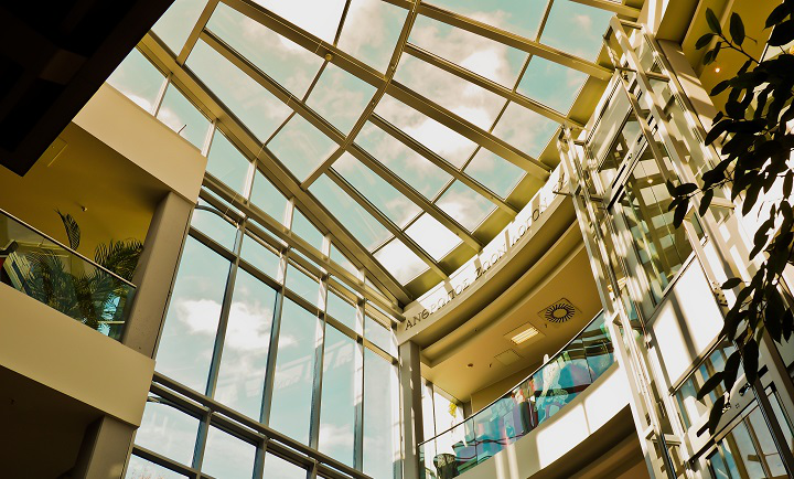 建筑資質(zhì)重新核定需提交哪些申請(qǐng)材料？ 